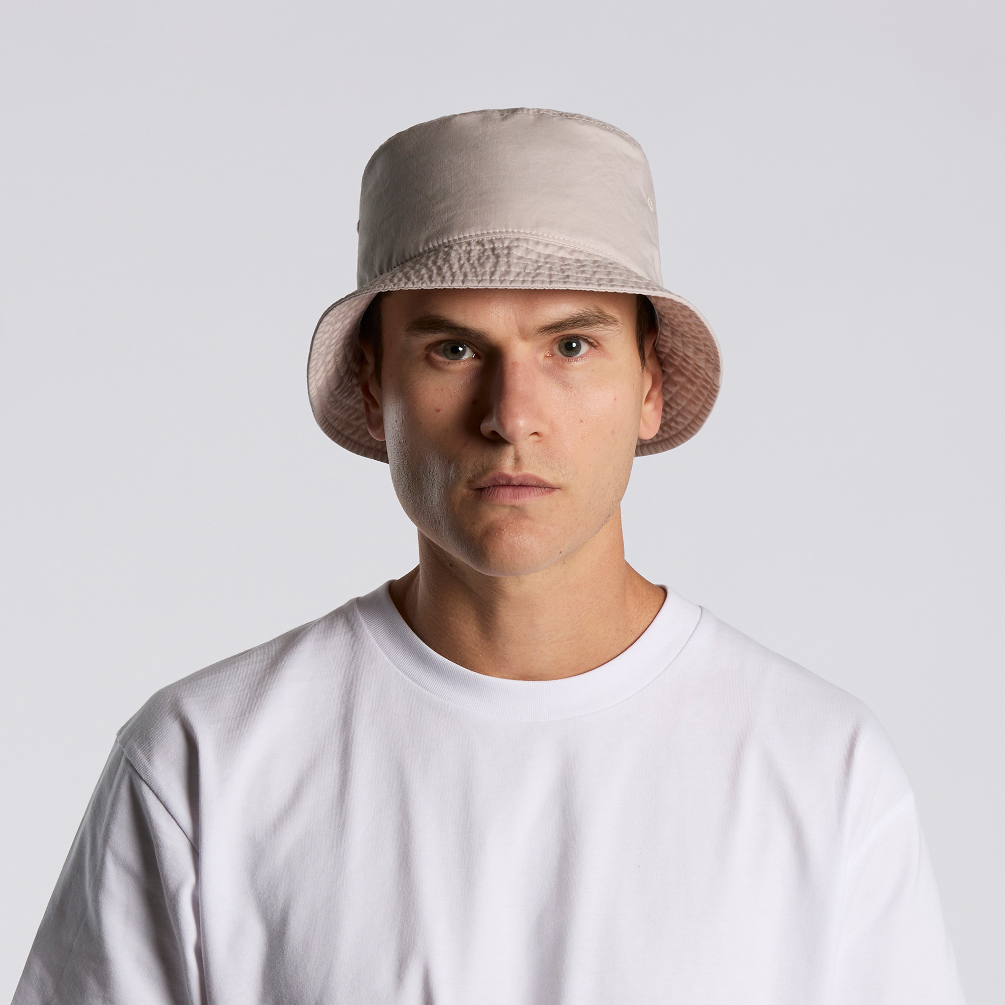 as colour Faded Bucket Hat