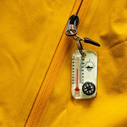 sun company LumaGage Zipper Pull Compass/ Thermometer