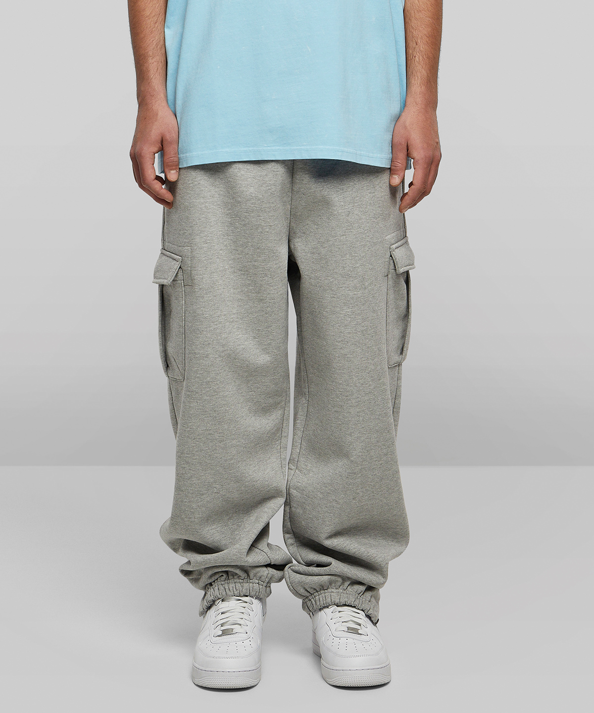 build your brand 90s cargo sweatpants