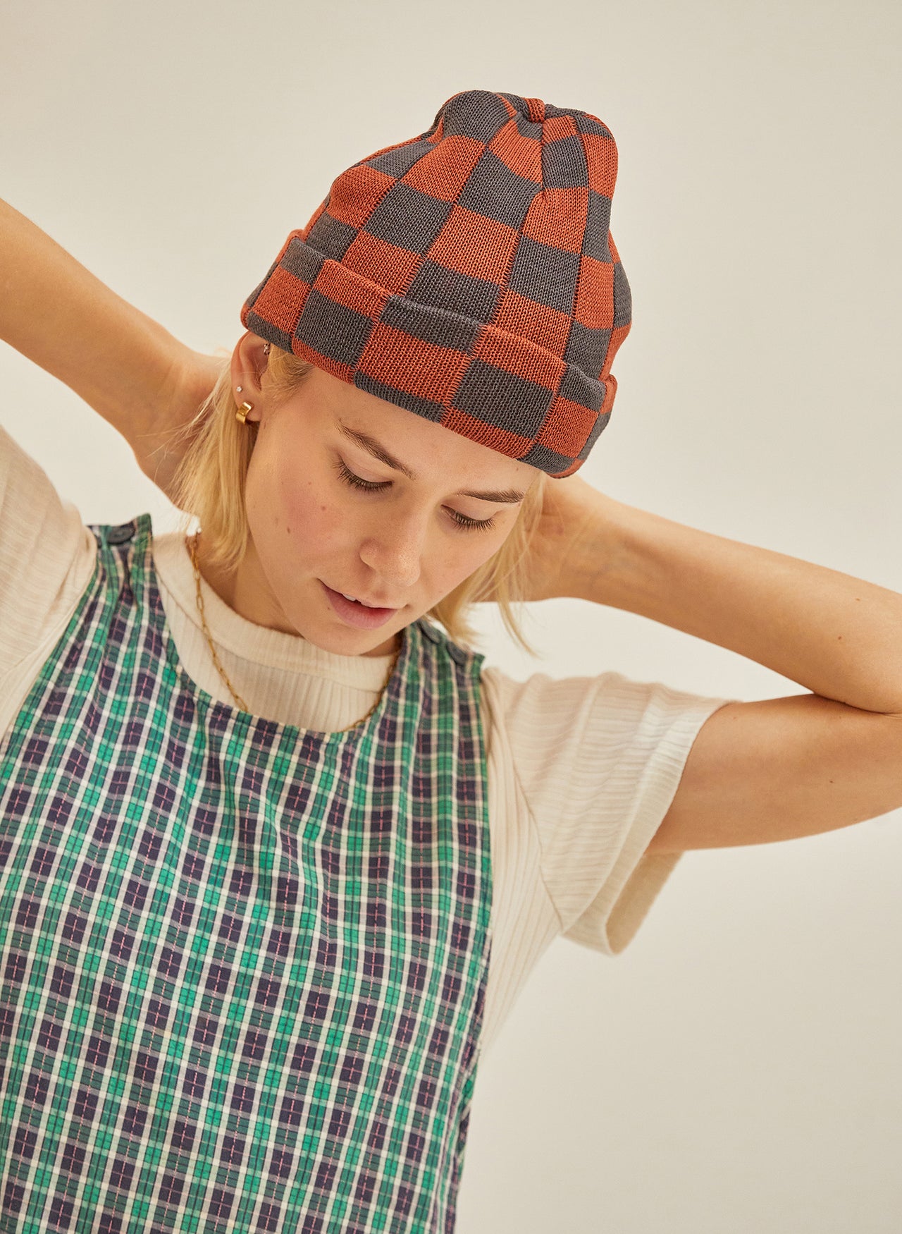 weld mfg Checkerboard Slacker Beanie