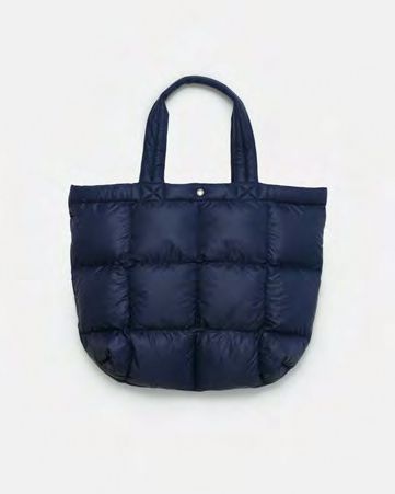 crescent Down Tote(Shell&Lining: 100% Streakfree Nylon)